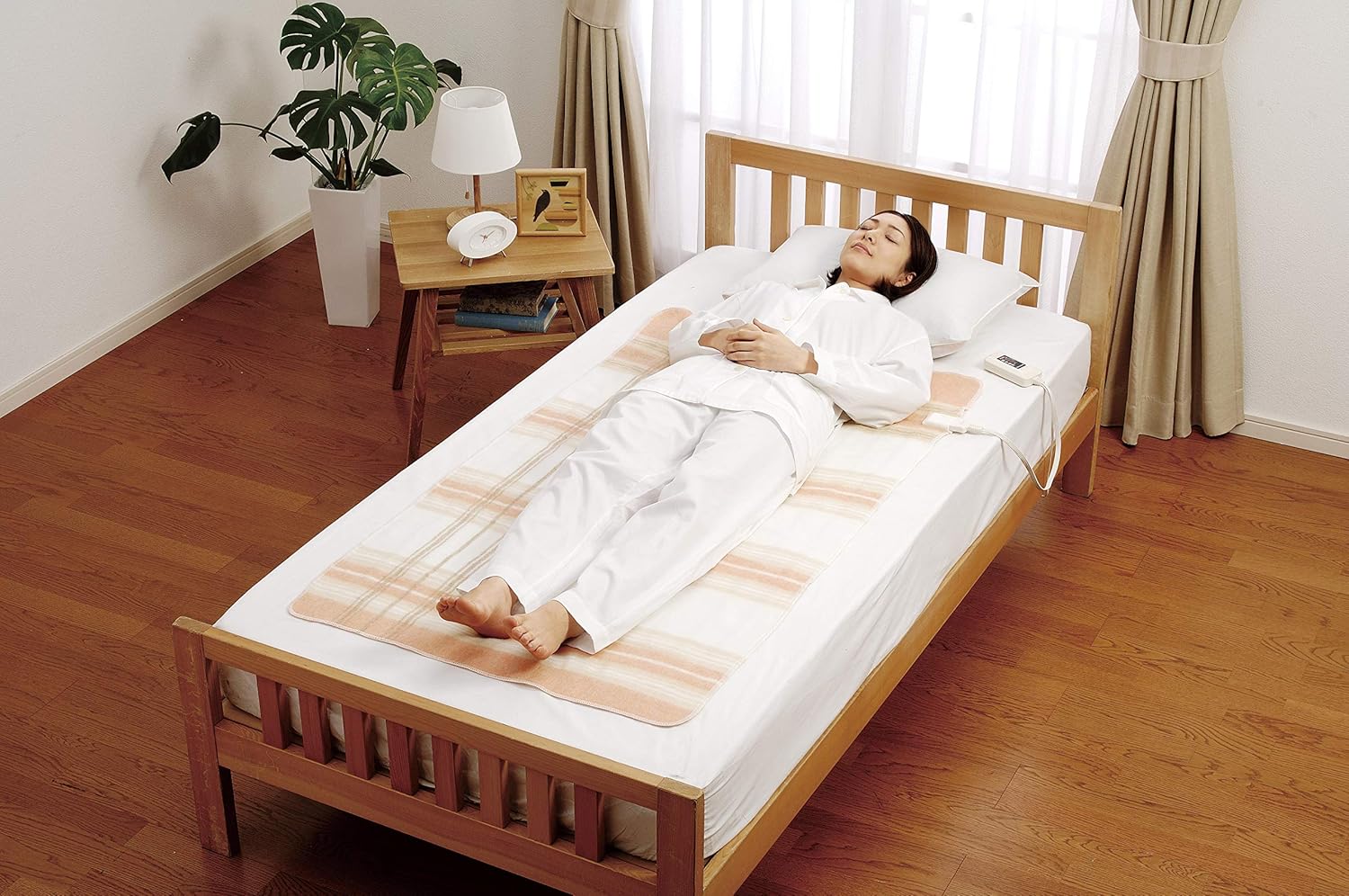 【送料込み】椙山紡織 Sugiyama  SB-S103 切り忘れ防止タイマー付き 電気敷き毛布 140×80cm 日本製 洗える 頭寒足熱 ダニ退治 室温センサー