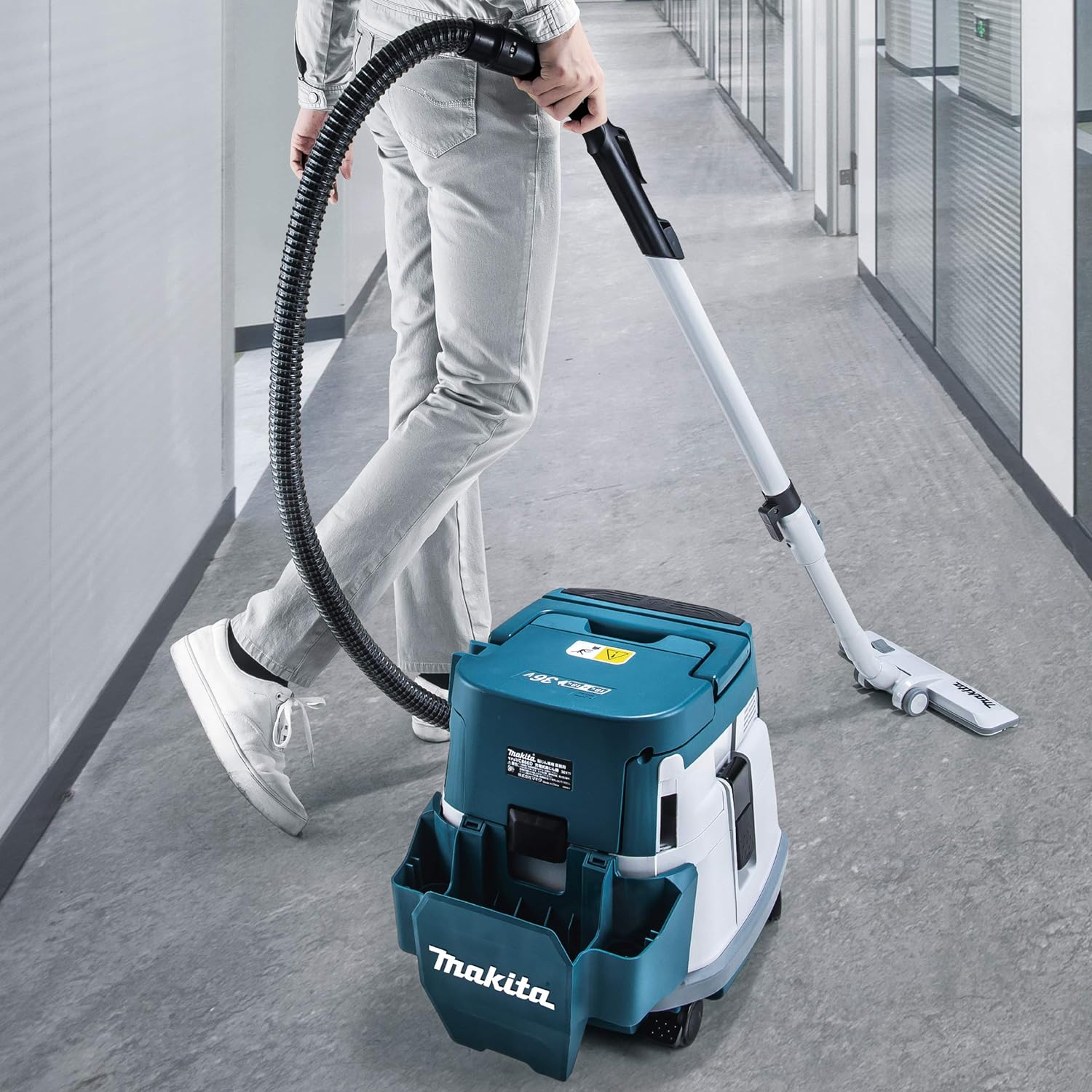 マキタ 充電式ドライクリーナ VC866DZ