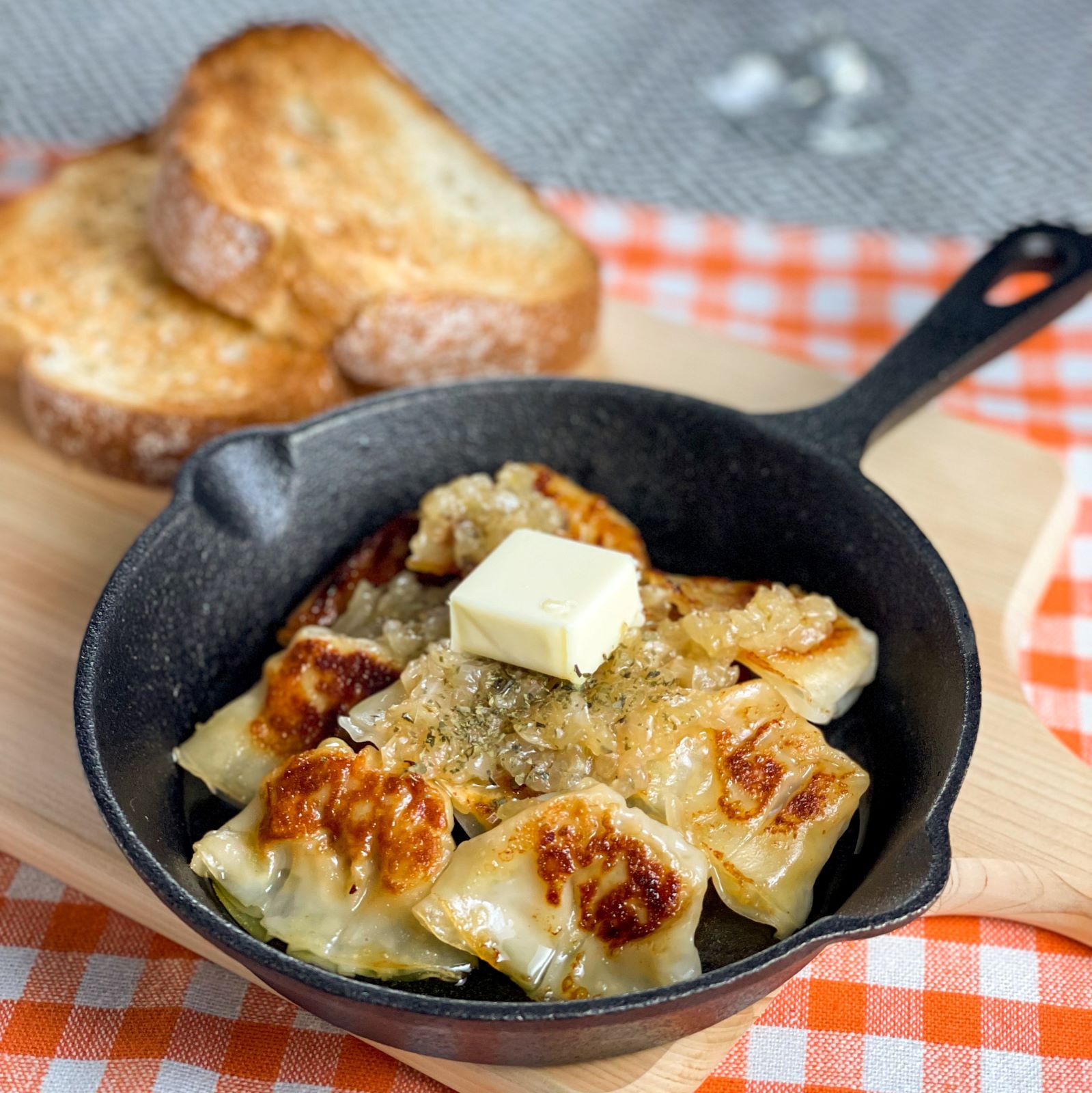 【冷凍】長崎県産雲仙しまばら鶏使用 一口餃子