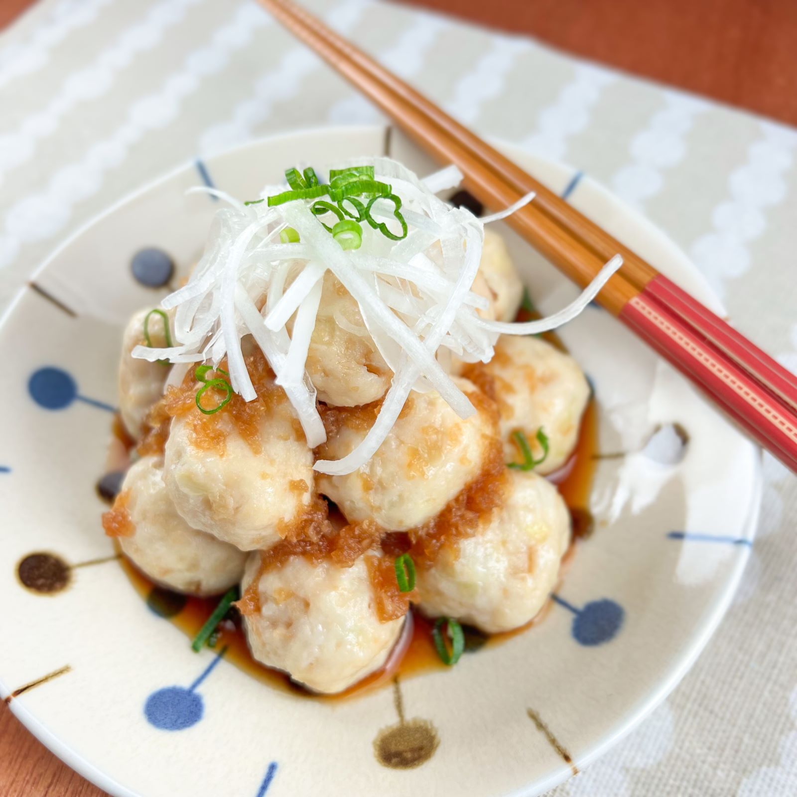 【冷凍】雲仙しまばら鶏ぷりぷり肉だんご