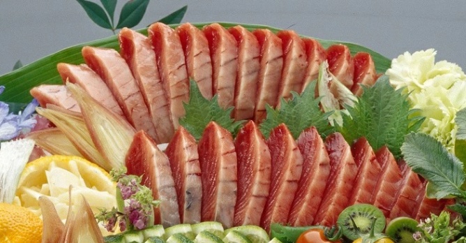 とろカツオの刺身