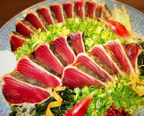 高知特産！藁焼きカツオタタキ3節(700g) 個包装 戻り鰹