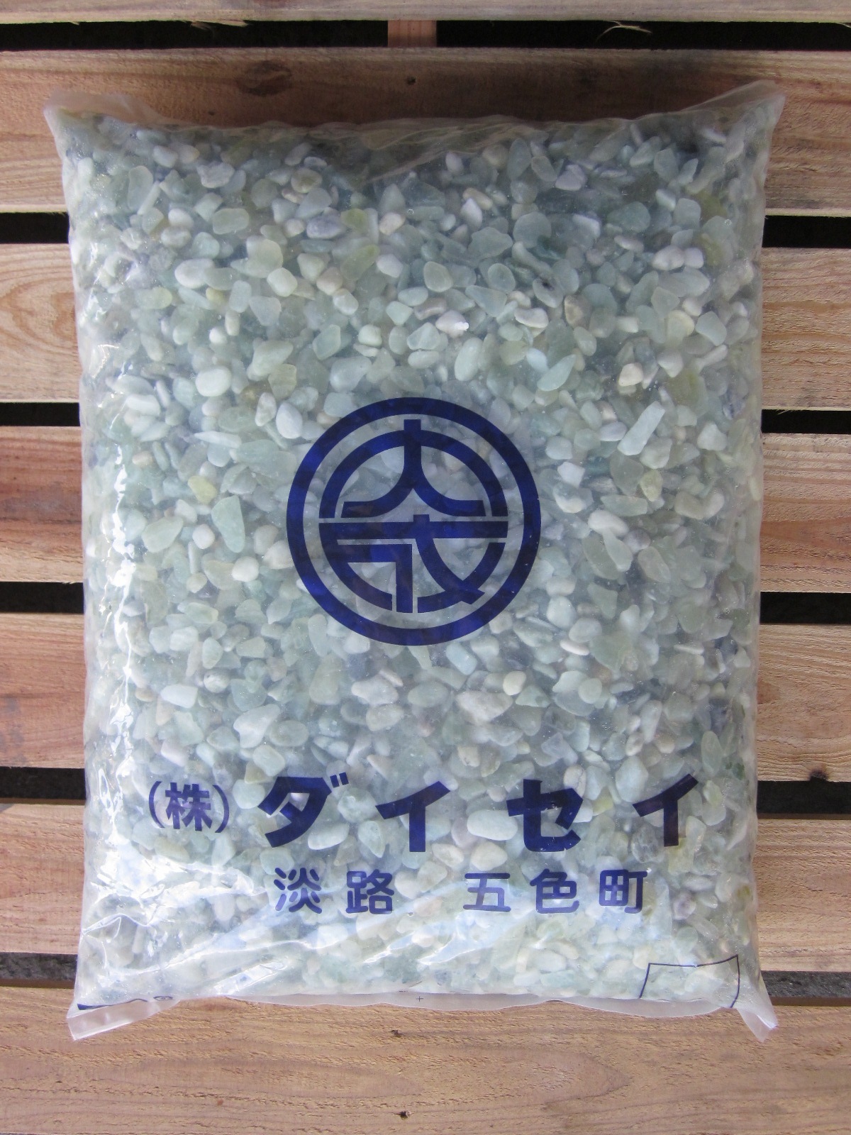 ライトグリーン（黄緑砂利）4サイズ（10～30mm） 20kg袋