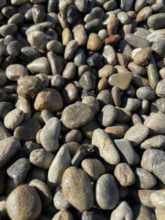 国産・天然みはま(御浜)砂利20kg袋 2分・3分・4分 日本産 Mihama Natural Pebbles (Made in Japan)