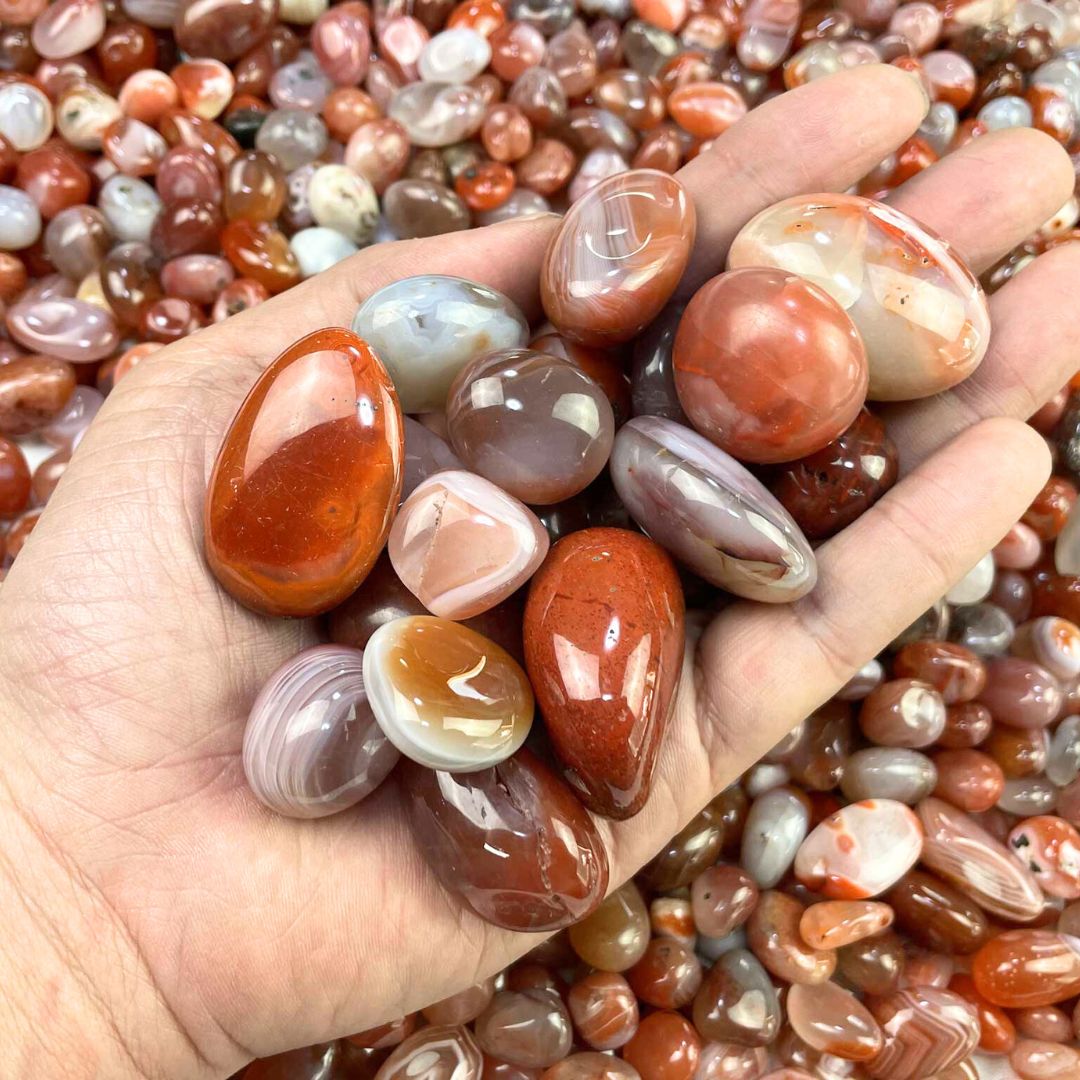 南紅瑪瑙 さざれ石 250g South Red Agate Tumbled Chips 250g天然石・パワーストーン・インテリア・浄化