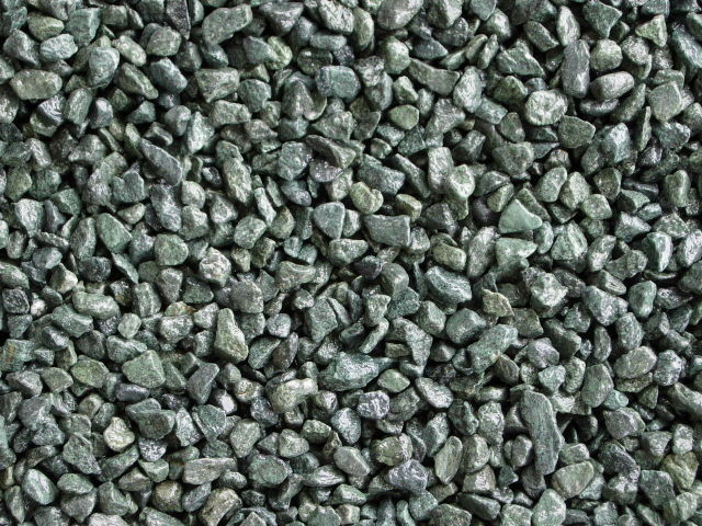 国産　青玉砂利（緑砂利） 20kg×15袋セット(300kg)　選べる4サイズ（2～18mm）　日本製