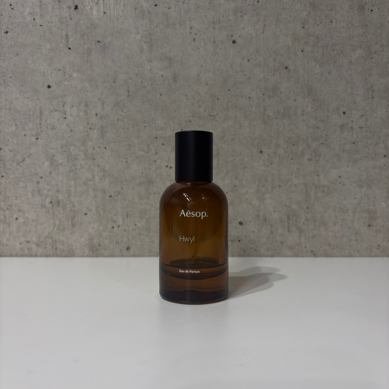 Aesop イソップ Hwyl ヒュイル オードパルファム 1ml 国内正規品 お