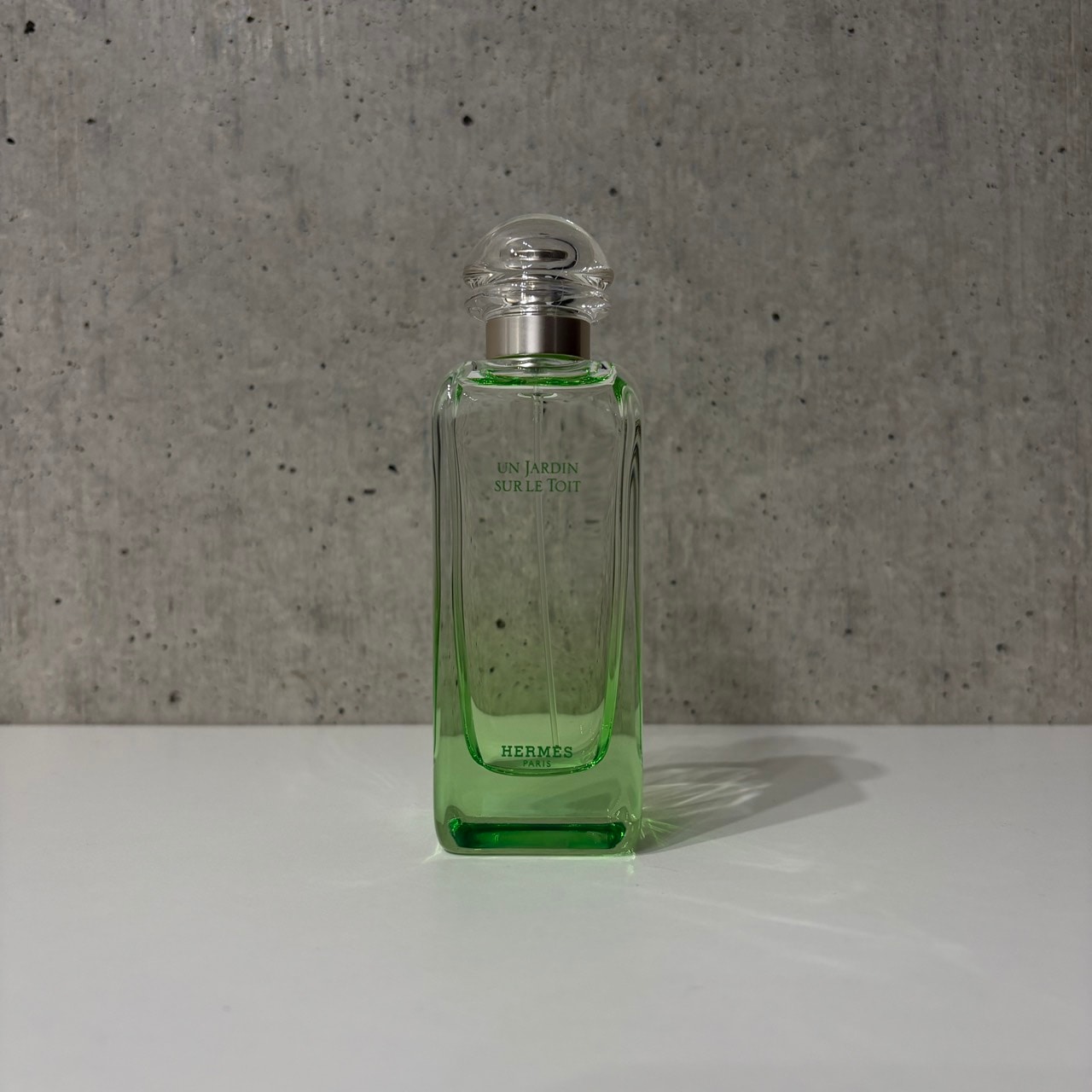 HERMES エルメス 屋根の上の庭 オードトワレ 1ml 国内正規品 お試し