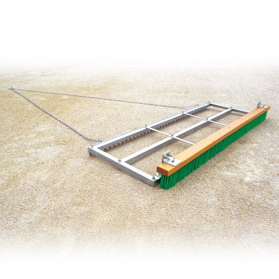 レーキ・ブラシ付きグラウンドならし