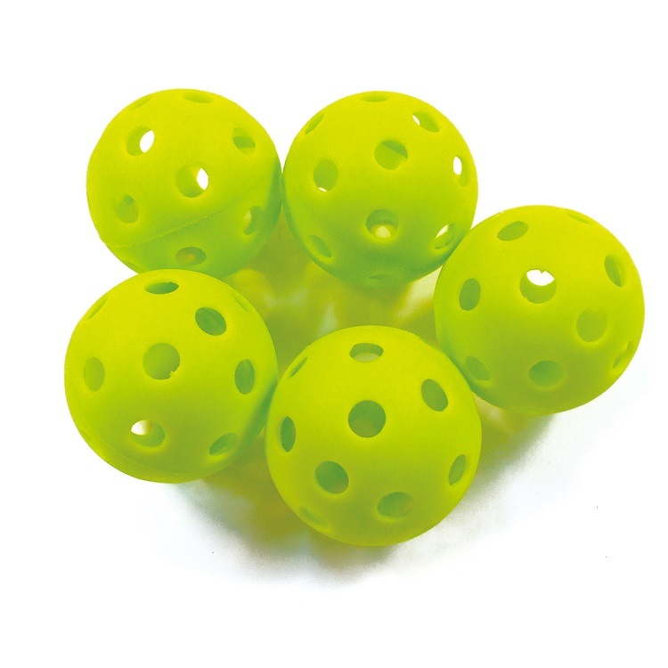 室内練習用球 穴あき 300球入り 専用バッグ付