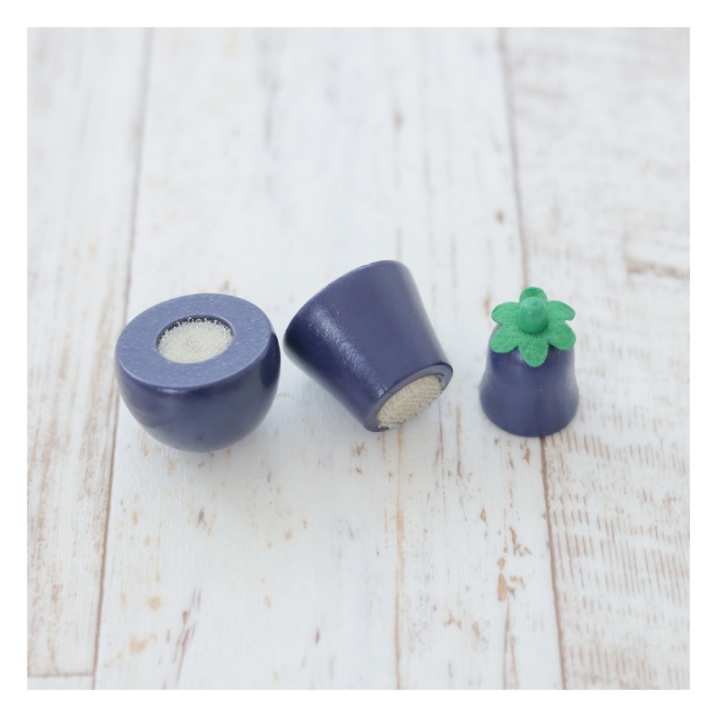 《presentいちご付き》名入れ付き・包丁屋さんAセット　(木のおもちゃ　ままごと)