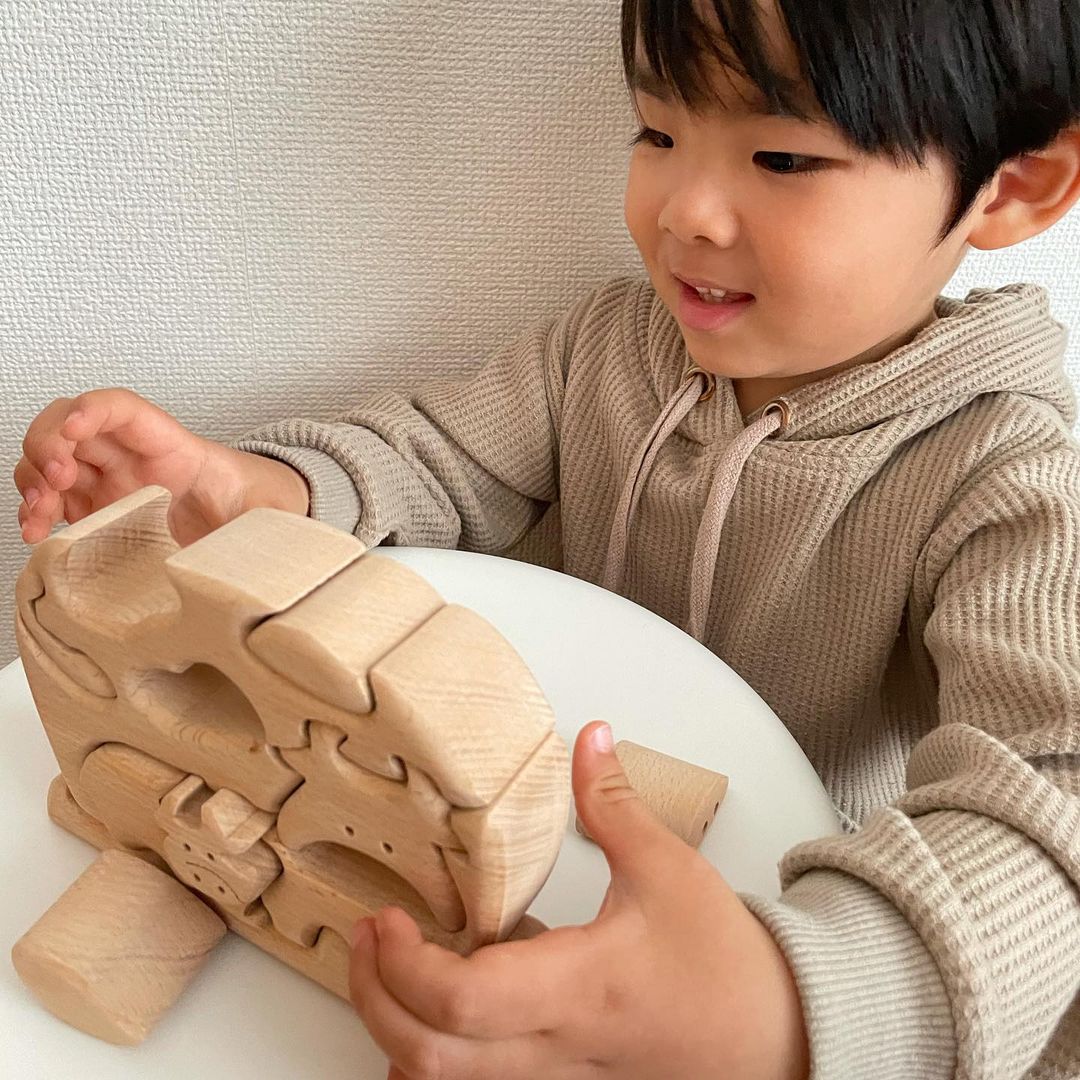 期間限定★特別価格・立体パズル　うし（木のおもちゃパズル）