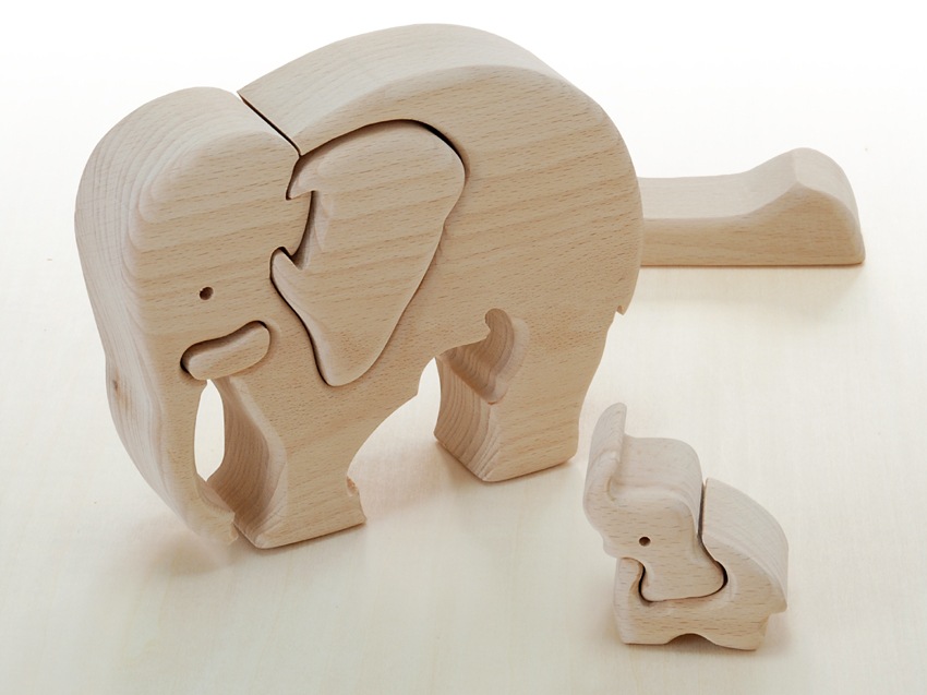 期間限定★特別価格・立体パズル　ぞう（木のおもちゃパズル）