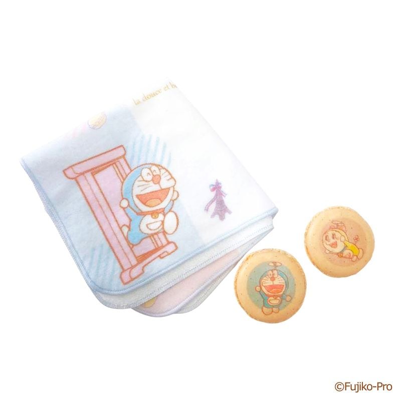ドラえもん ハンドタオル＆マカロンセット