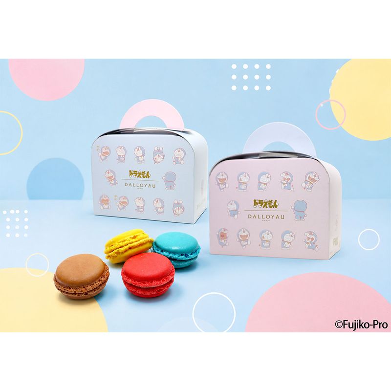 ドラえもん マカロン（2個入）ブルー | すべての商品 - ダロワイヨ公式