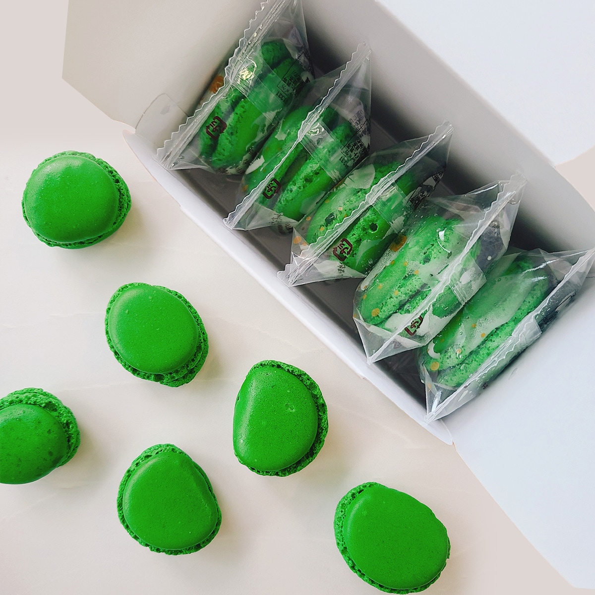 ふぞろいマカロン【WEB・数量限定】