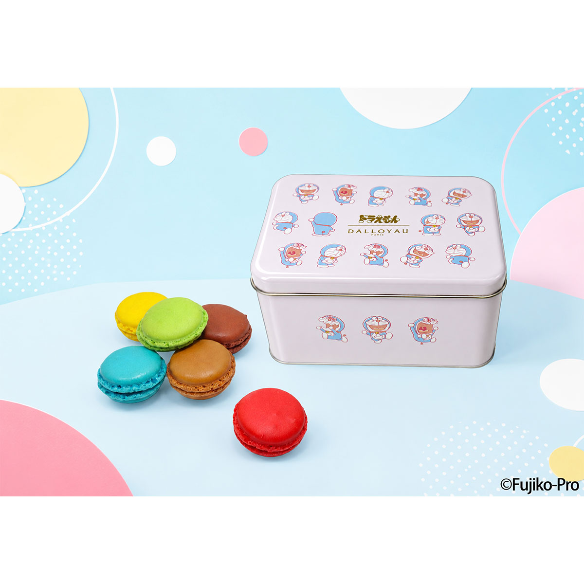 ホットシナモン2缶、ロイヤルパレス、タワーオブロンドン、フォグ1缶づつのセット ドラえもん マカロン缶（6個入） | すべての商品 - ダロワイヨ公式