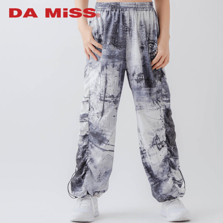 ※予約商品※【先行割10％OFF】　Airyシャーリングプリントパンツ  ブラック  1632-1801【3/13まで】