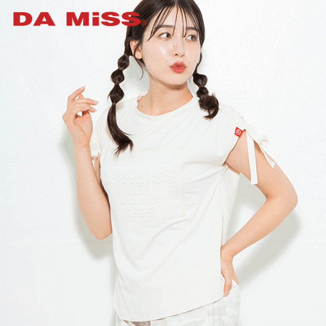 シャーリングリボンエンボスTシャツ アイボリー 1634-1476