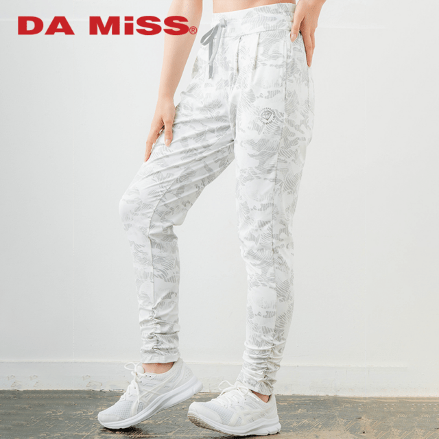 美脚パンツを賢く手に入れたい方へ｜DAMISS（ダミス）SALEボトムス