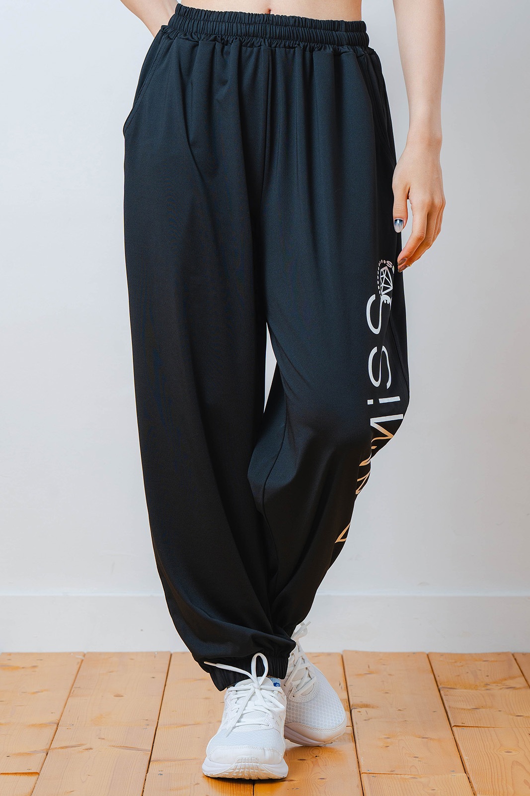 ワイド ジョガー パンツ ブラック 1532-1613