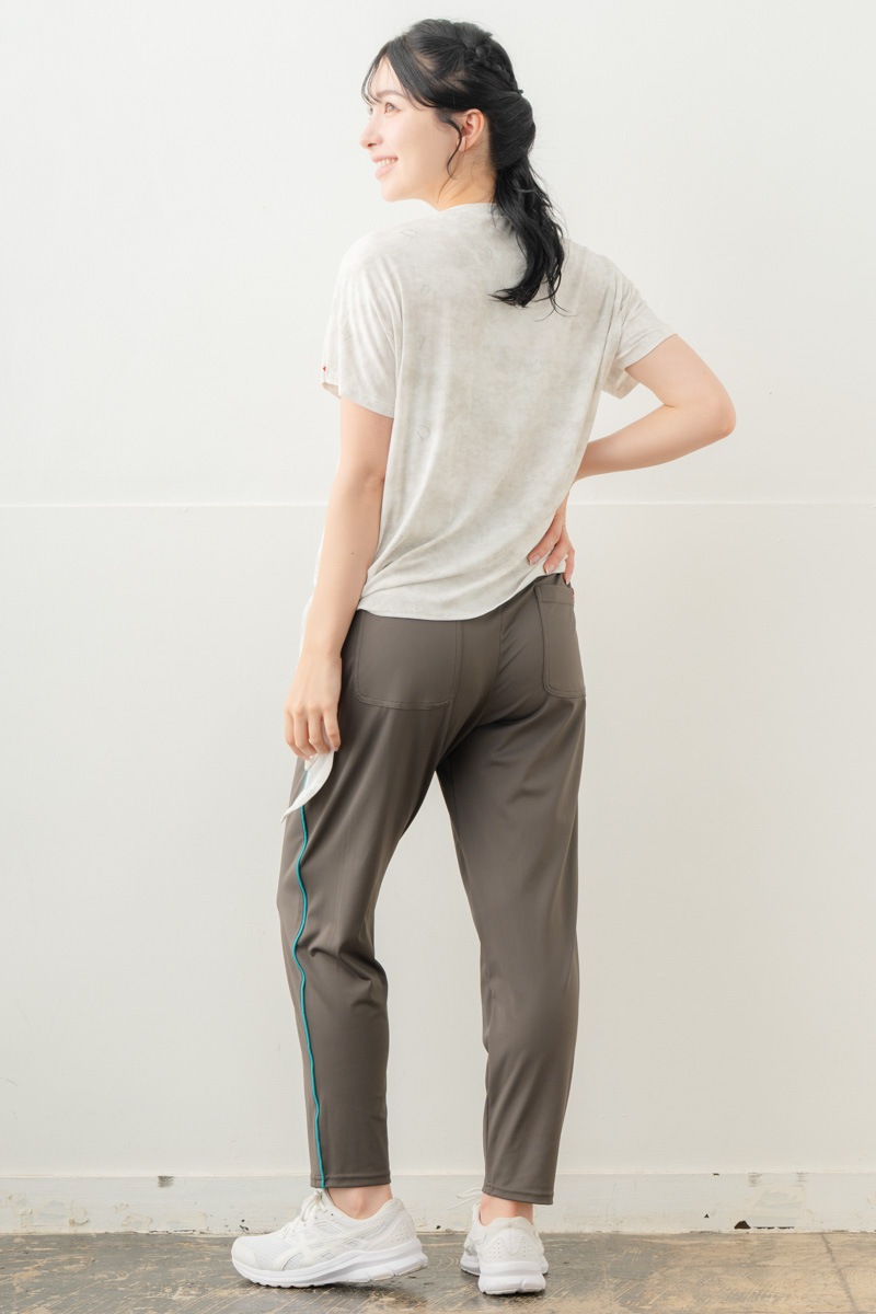 【先行割10％OFF】　カラーラインストレッチパンツ カーキブラウン 5632-1491【8/17まで】