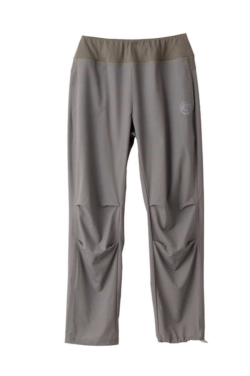 【先行割10％OFF】　AIRYスタンダードパンツ ブラック 1632-1640【8/17まで】