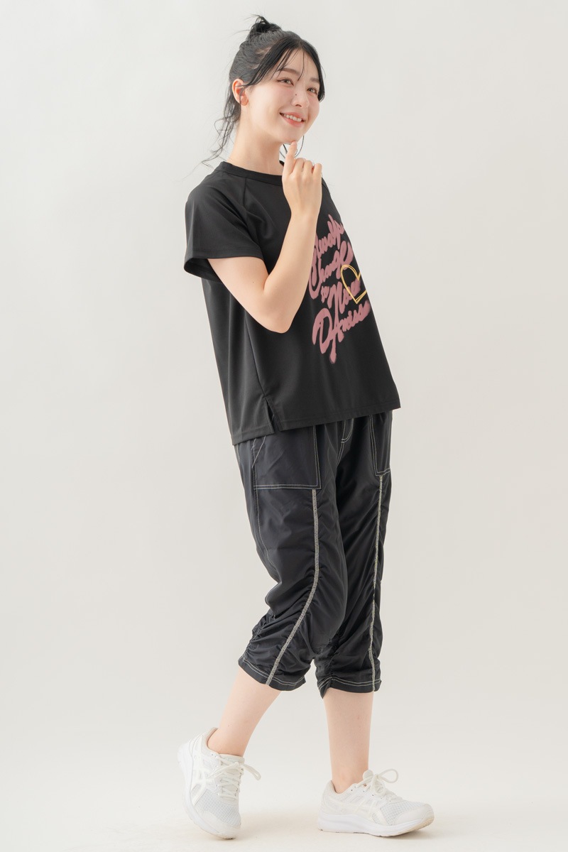 【先行割10％OFF】　AIRYパッカリングカプリパンツ ブラック 1631-1641【8/17まで】
