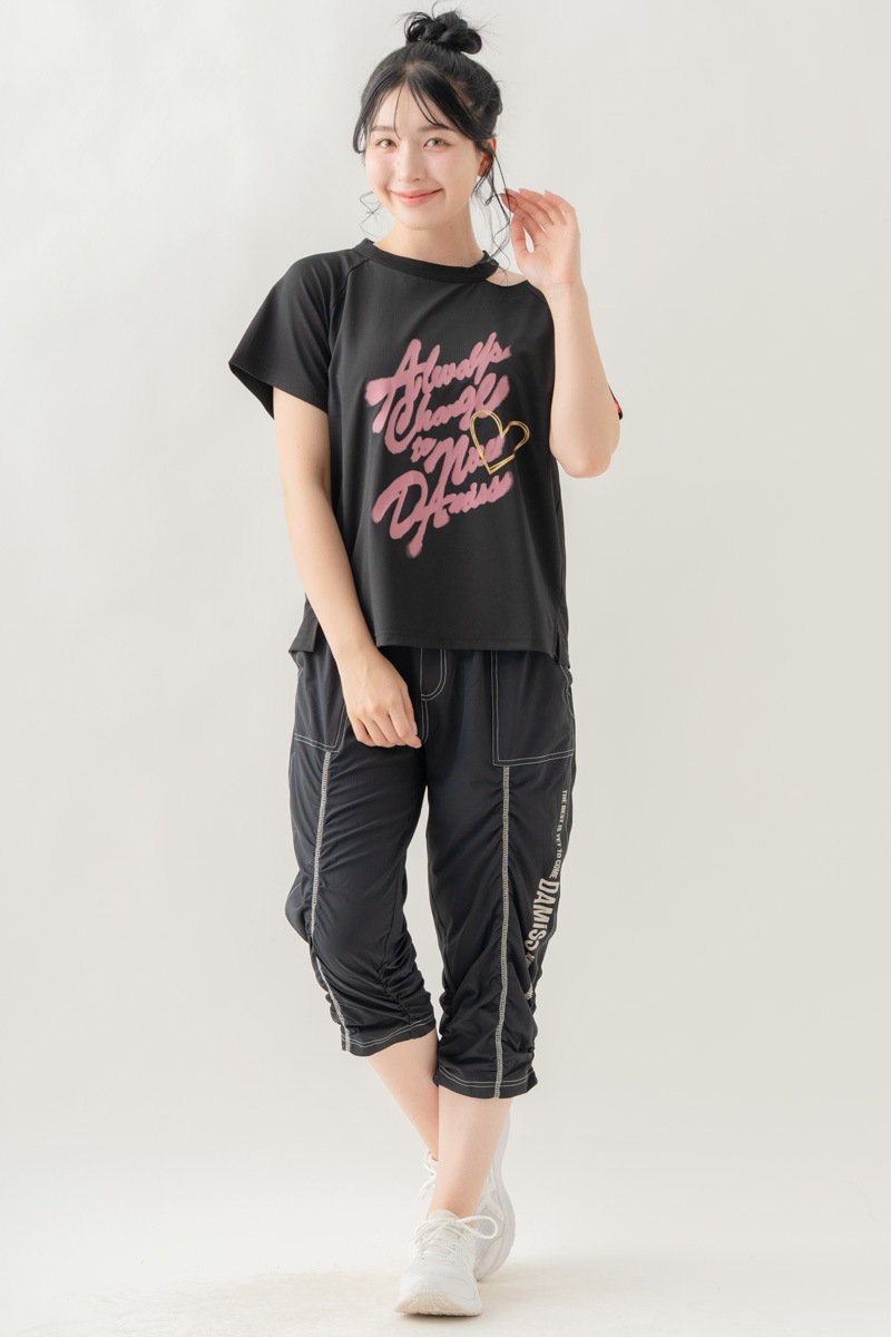【先行割10％OFF】　AIRYパッカリングカプリパンツ ブラック 1631-1641【8/17まで】