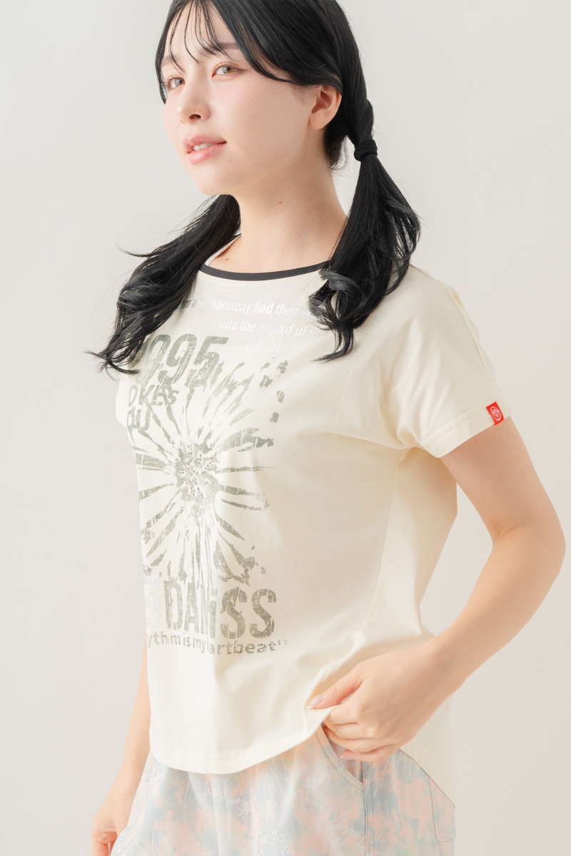 【先行割10％OFF】　グランジブロッサムＴシャツ  ホワイト 1634-1642【8/17まで】