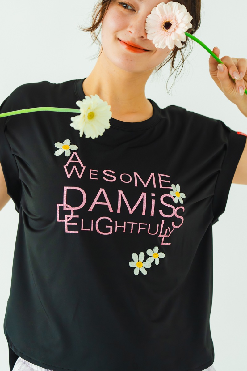 フラワー刺繍タックＴシャツ  ブラック　1534-1606