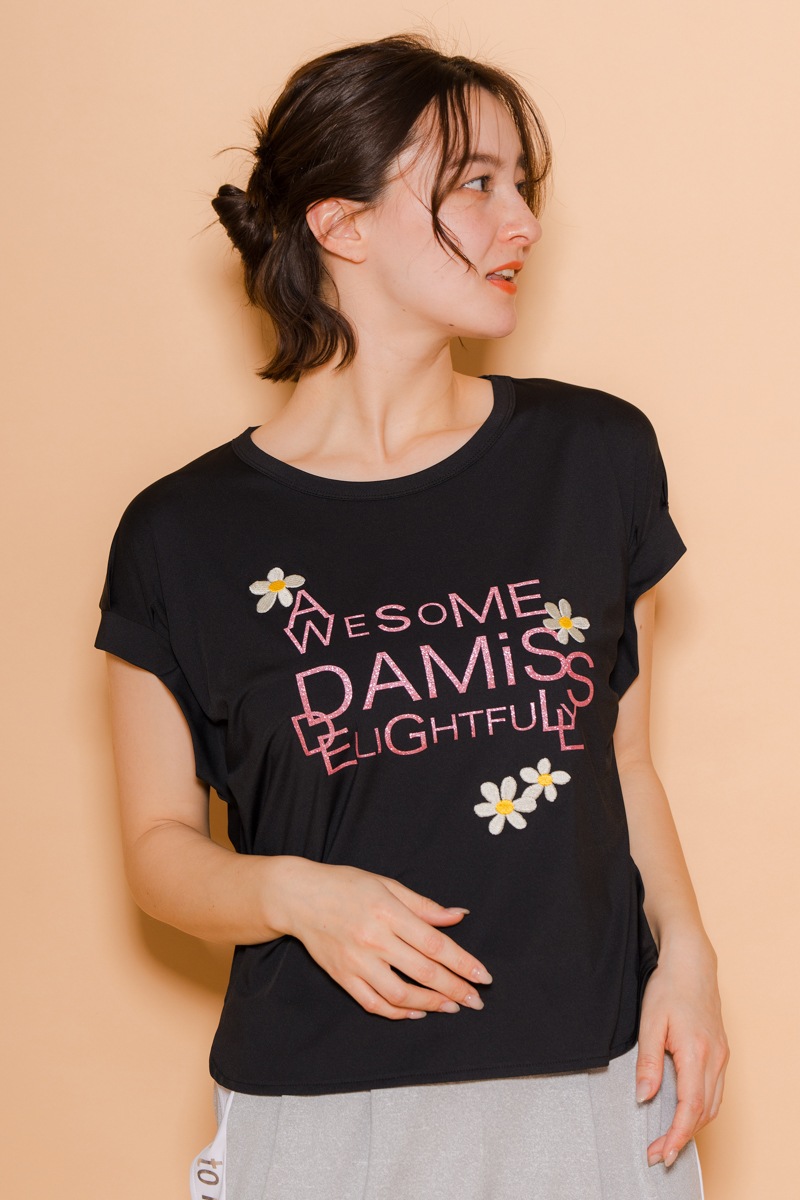 フラワー刺繍タックＴシャツ  ブラック　1534-1606