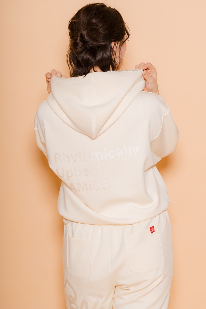 ラインストーンジップUPパーカー　アイボリー　1535-1424 