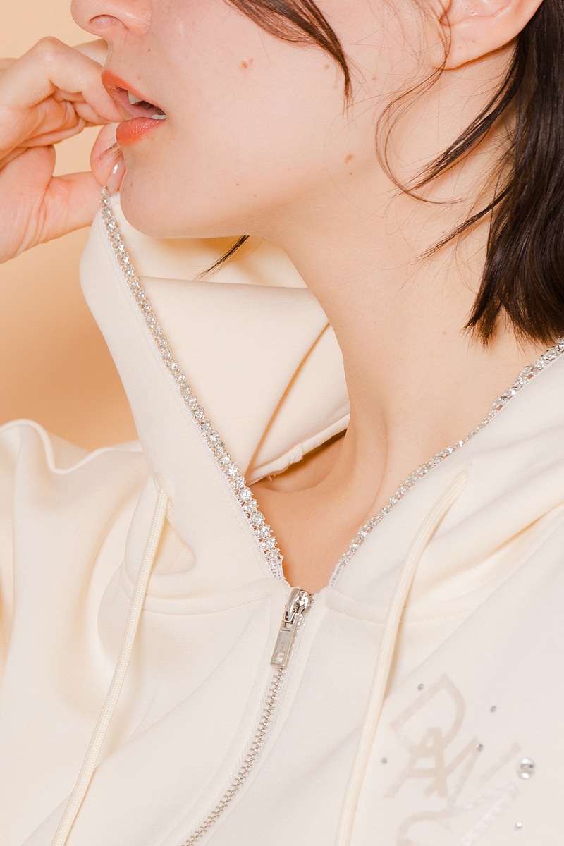 ラインストーンジップUPパーカー　アイボリー　1535-1424 