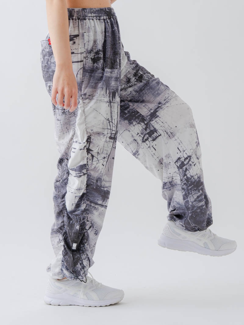 Airyシャーリングプリントパンツ  ブラック  1632-1801