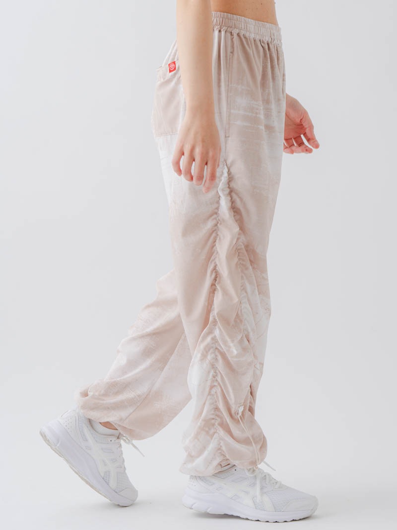 Airyシャーリングプリントパンツ  ベージュ  1632-1801