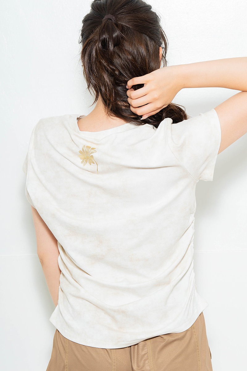 【先行割10％OFF】　メタルフローラルTシャツ アイボリー　1634-1474【6/12まで】