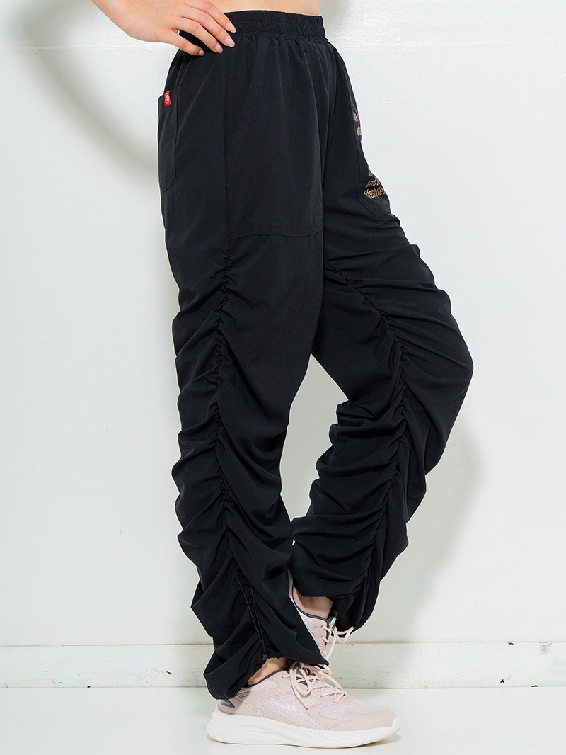 【先行割10％OFF】　ULTRA AIRYシャーリングパンツ ブラック　1632-1481【6/12まで】