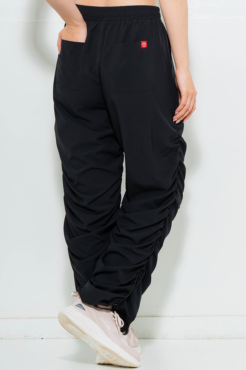 【先行割10％OFF】　ULTRA AIRYシャーリングパンツ ブラック　1632-1481【6/12まで】