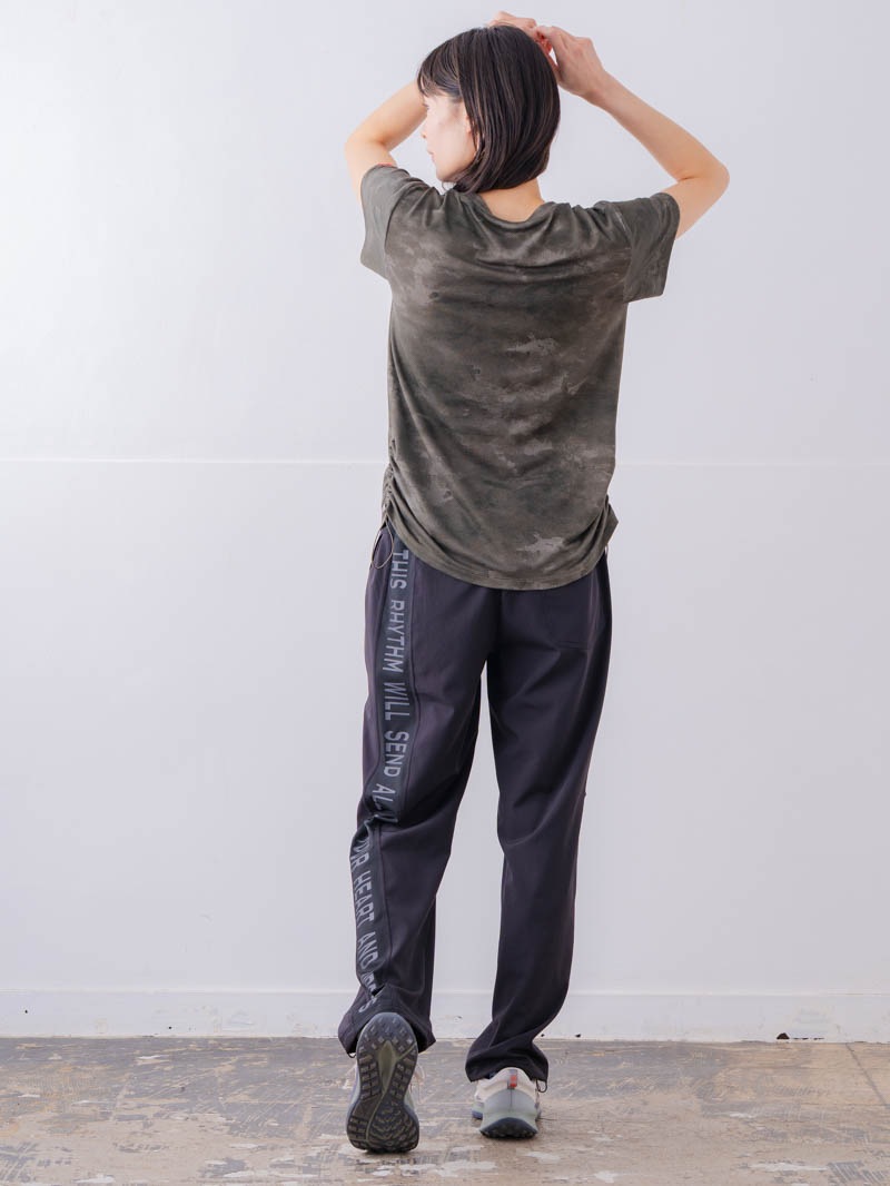 フロッキープリント Tシャツ カーキ 1534-1457