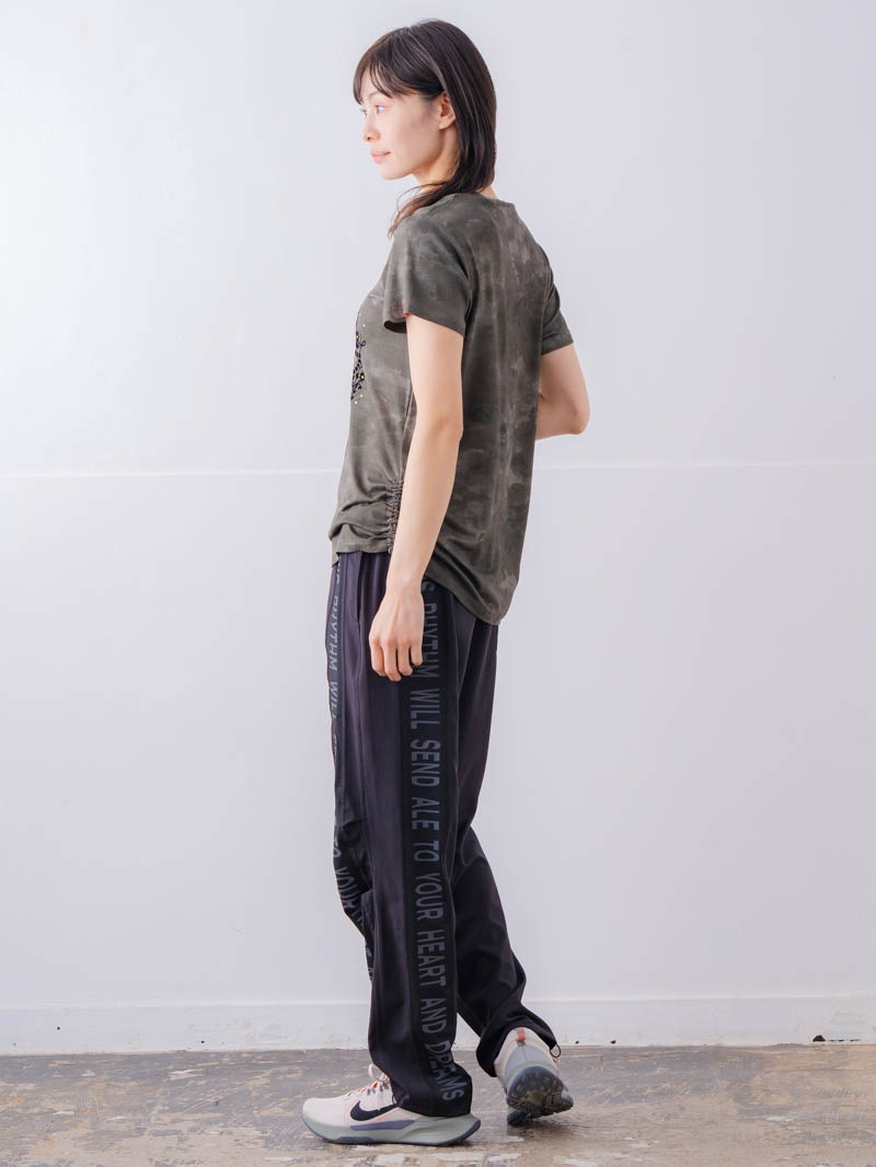 フロッキープリント Tシャツ カーキ 1534-1457