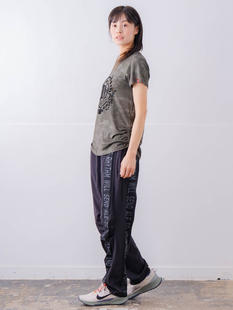 フロッキープリント Tシャツ カーキ 1534-1457