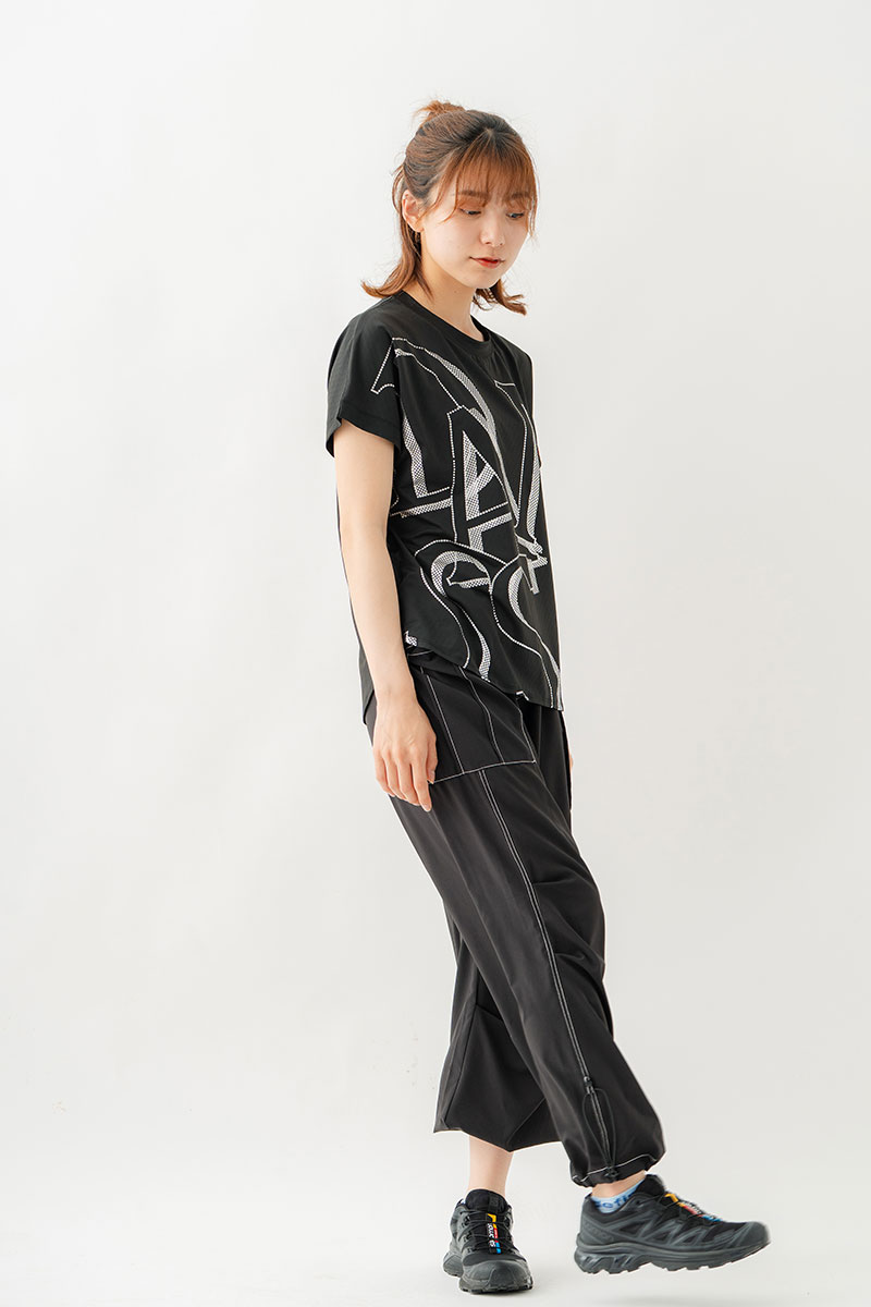 ボールドロゴTシャツ　ブラック　1534-1611