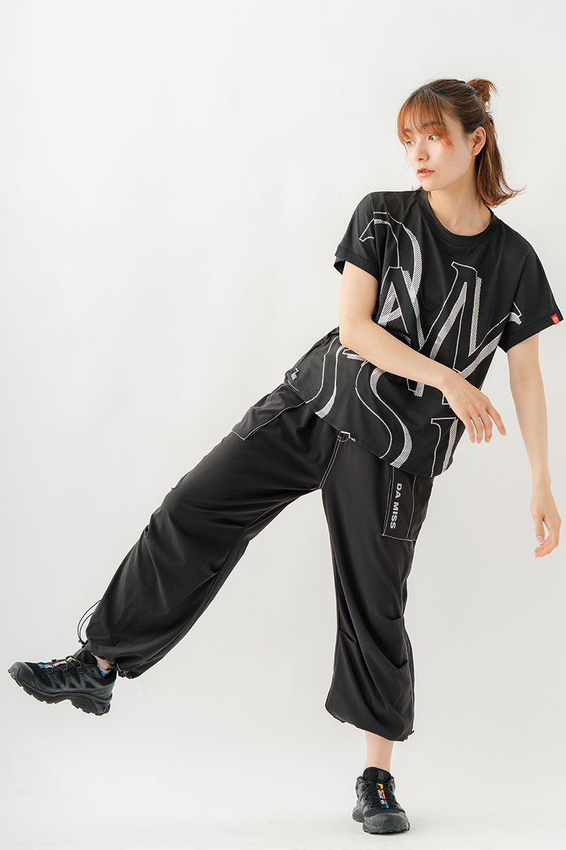 ボールドロゴTシャツ　ブラック　1534-1611