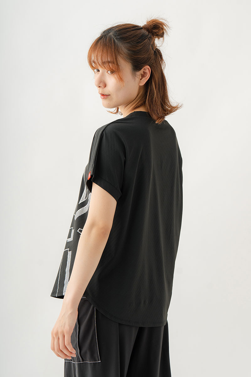 ボールドロゴTシャツ　ブラック　1534-1611