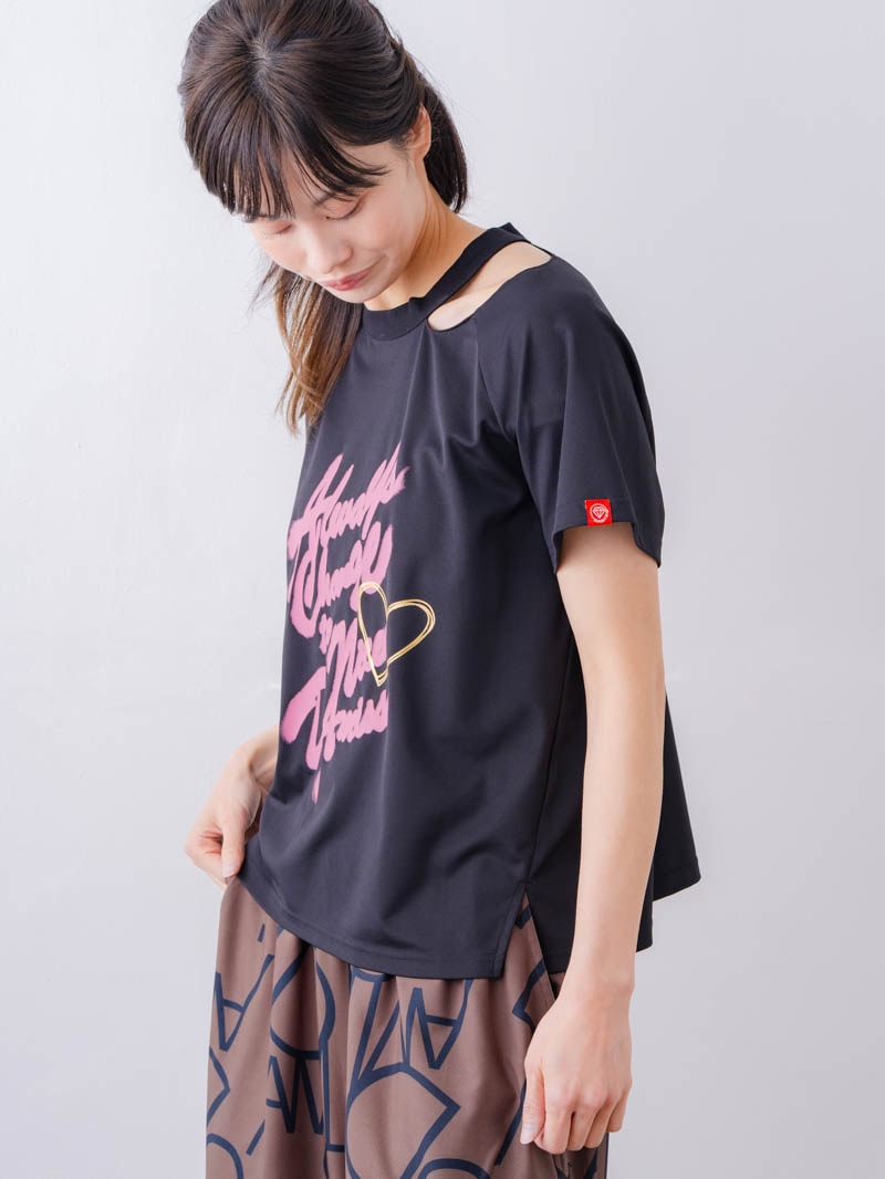スプレーロゴ ウェッジ Tシャツ ブラック 1534-1456
