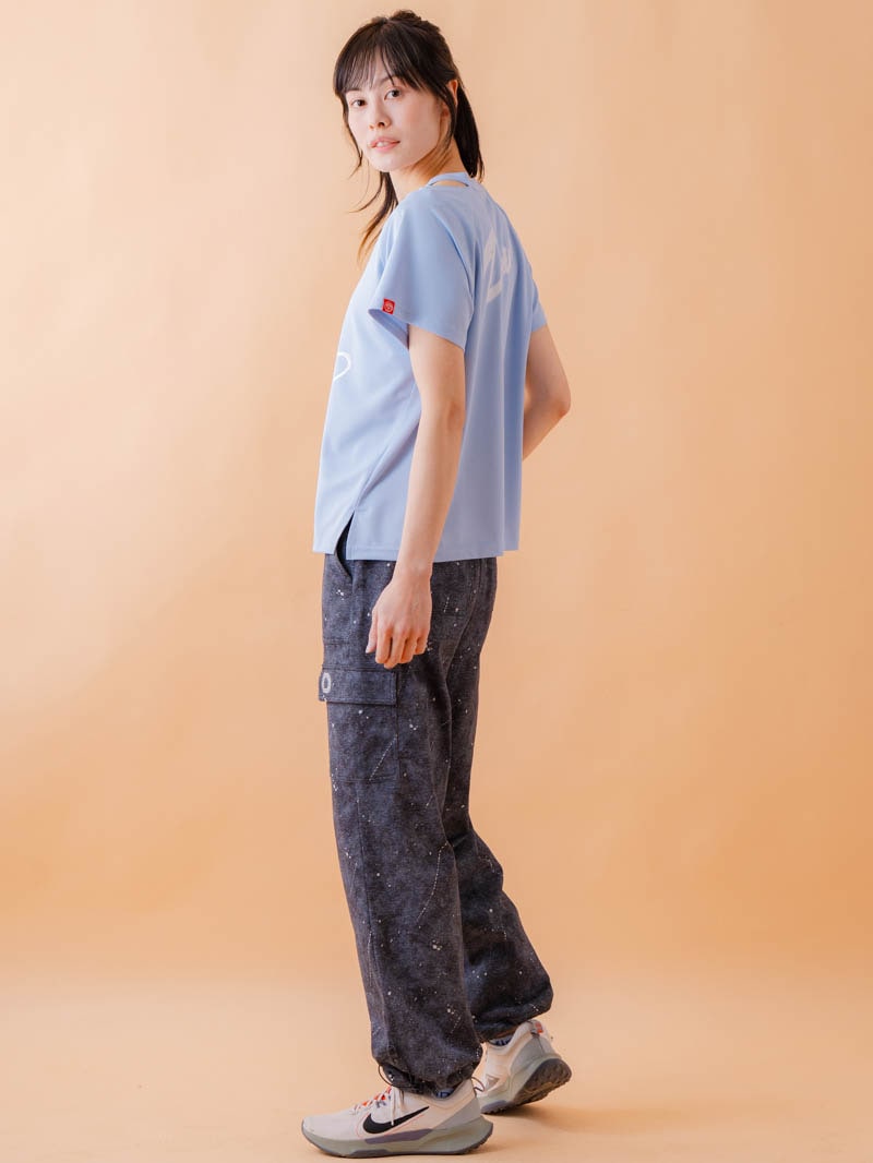 スプレーロゴ ウェッジ Tシャツ サックス 1534-1456