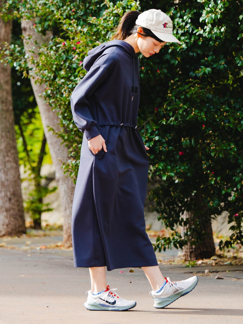 先行割10％OFF】 ソフトタッチ フードワンピース ブラック 1558-1460