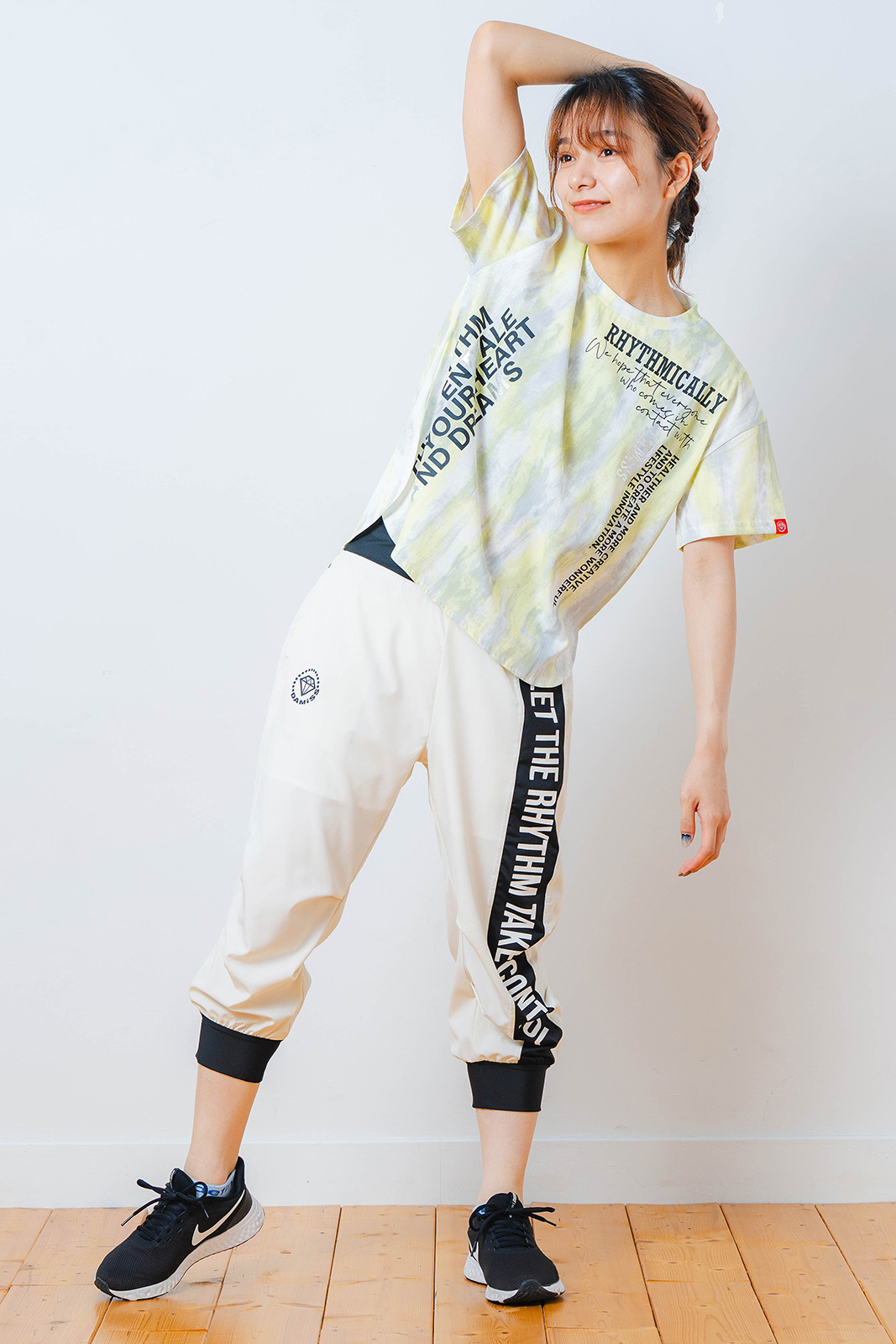 Airy カプリ パンツ アイボリー 1531-1444