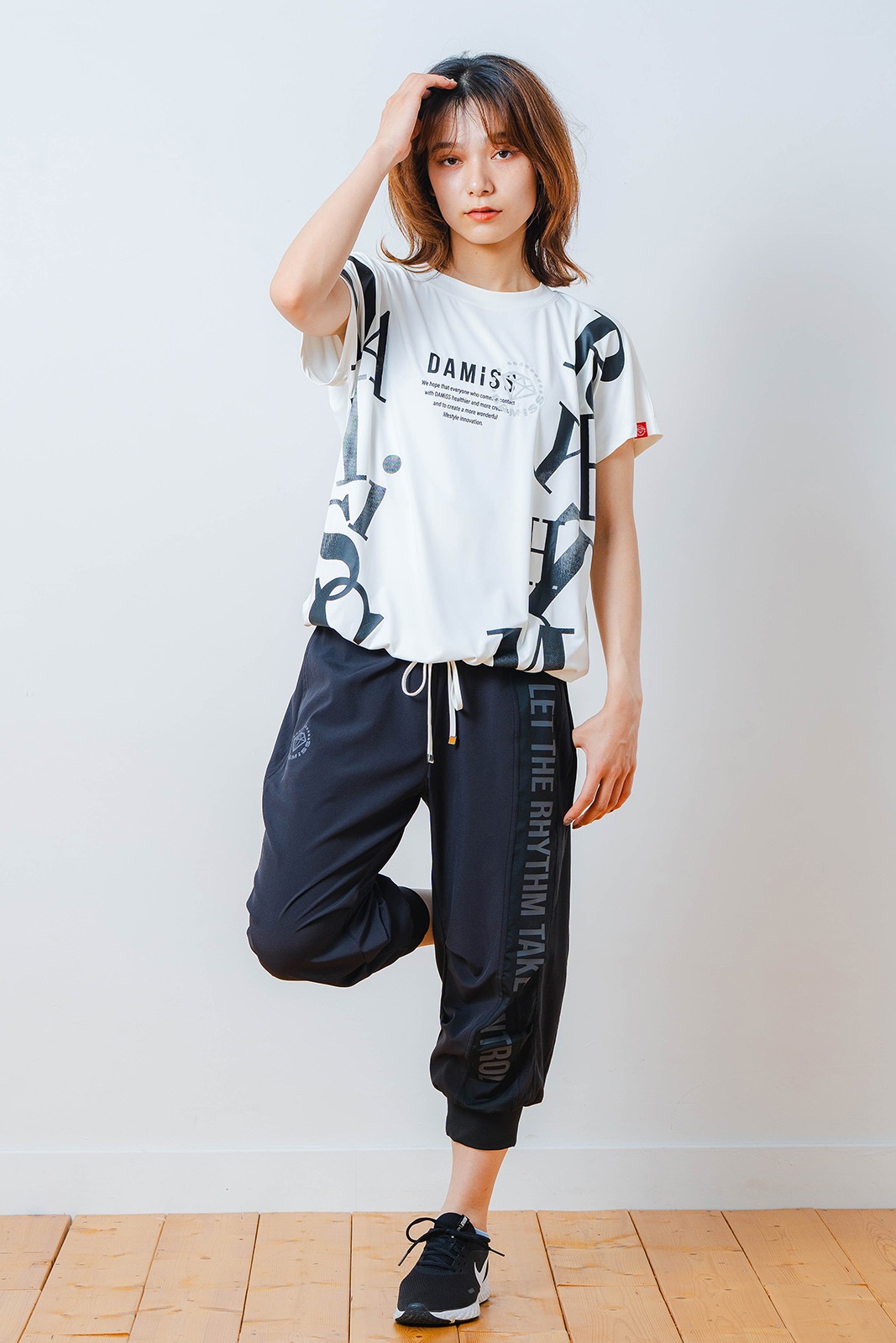 Airy カプリ パンツ ブラック 1531-1444